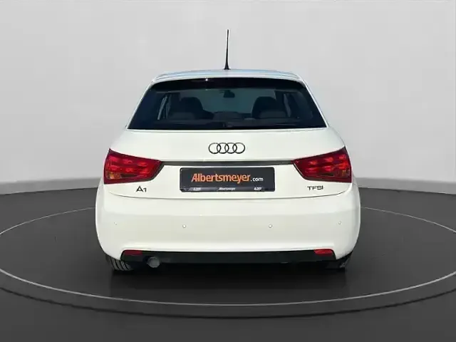 Usata Audi A1 Sportback Attraction 86 CV (63 kW) 2012 Bianco Utilitaria