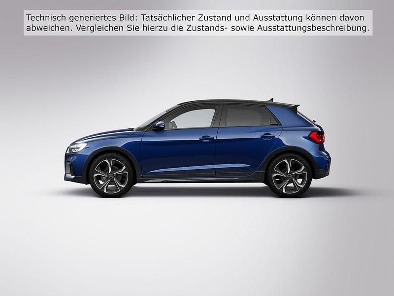Gebraucht Audi A1 Ambiente 116 PS (85 kW) 2025 Navarrablau metallic Limousine
