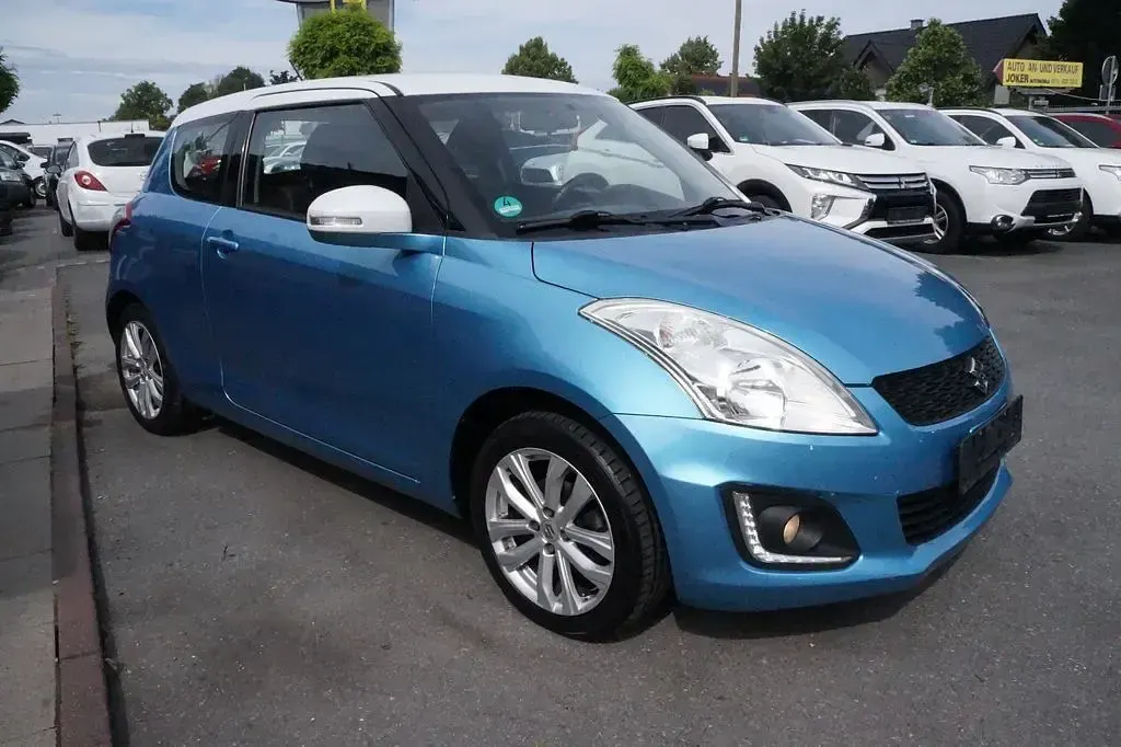 Gebraucht Suzuki Swift Basic 94 PS (69 kW) 2015 Kleinwagen