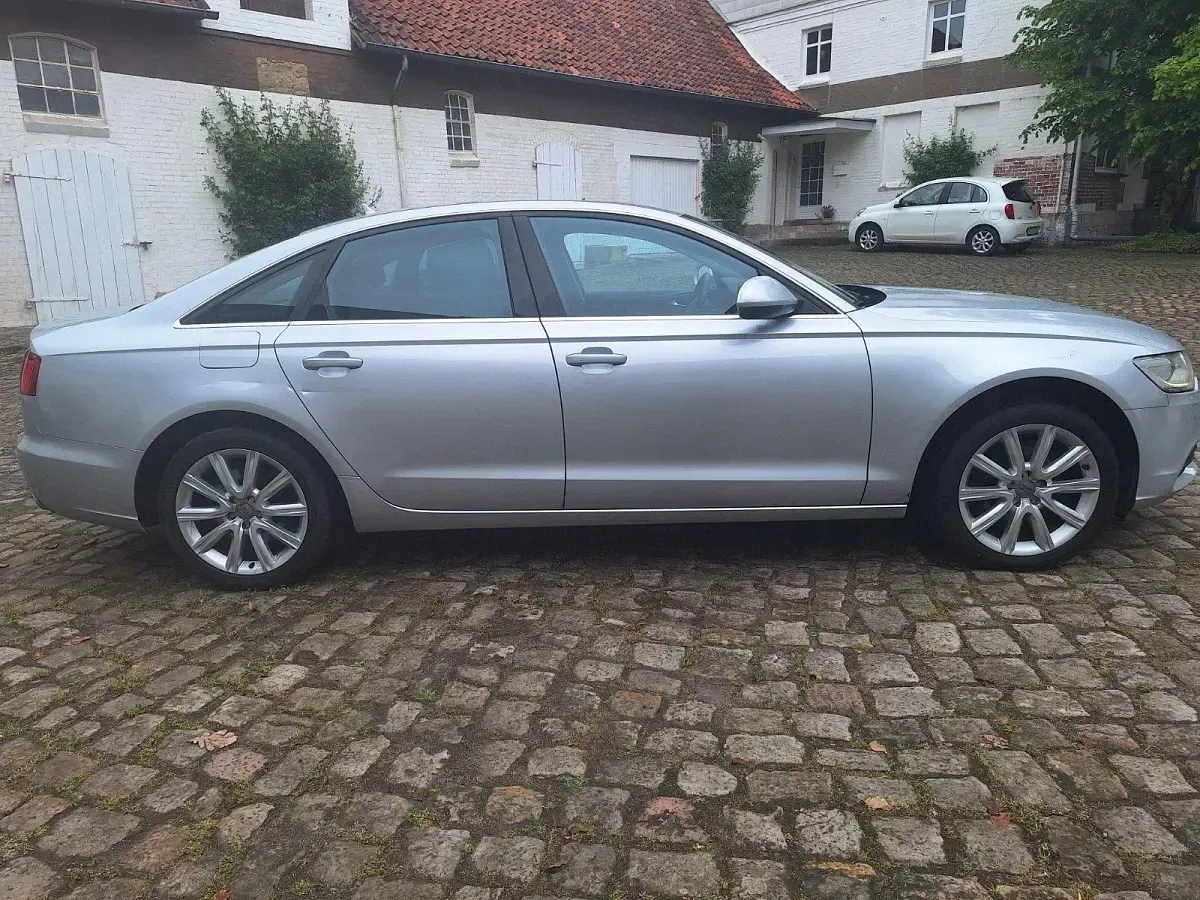 Używany Audi A6 Comfort 245 KM (180 kW) 2011 Srebrny Sedan/Limuzyna