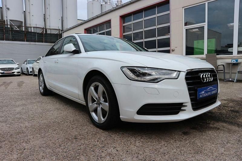Weiß Gebraucht 2015 Audi A6 Limousine | 16.790 € (Superpreis) - Bild 1/4