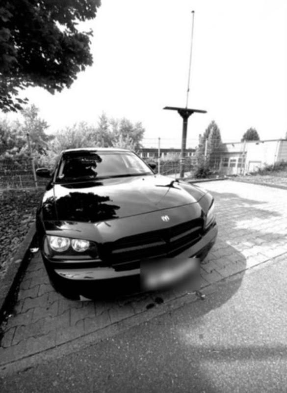 Schwarz Gebraucht 2008 Dodge Charger Limousine | 7.500 € - Bild 1/4