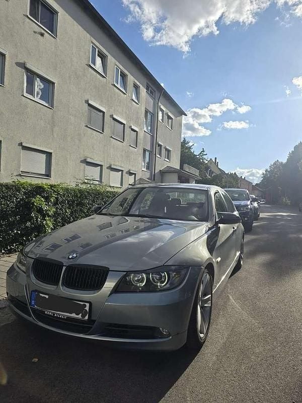 Gebraucht 2006 BMW 325 Limousine | 6.500 € (Fairer Preis) - Bild 1/4