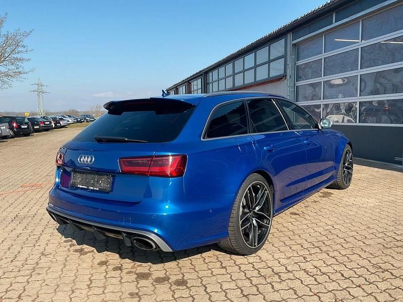Gebraucht Audi RS6 Performance 605 PS (444 kW) 2017 Sepangblau Kombi