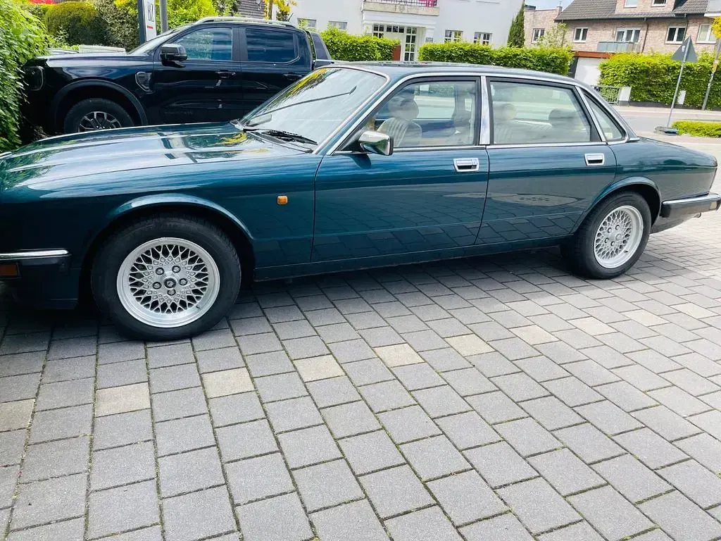Gebraucht Jaguar XJ40 200 PS (147 kW) 1993 Blau Limousine