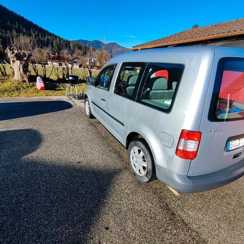 Gebraucht VW Caddy 109 PS (80 kW) 2006 Silber Van / Kleinbus