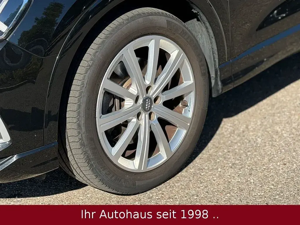 Gebraucht Audi Q3 Advanced Plus 190 PS (139 kW) 2019 Schwarz SUV