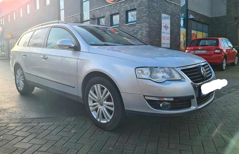 Gebraucht VW Passat 140 PS (102 kW) 2010 Grau Kombi