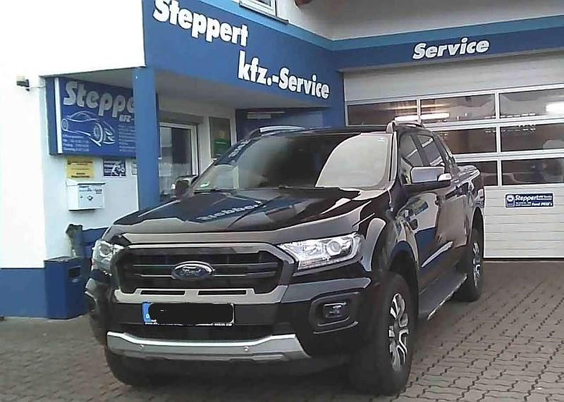 Gebraucht Ford Ranger Wildtrack 213 PS (156 kW) 2020 Iridiumschwarzmetallic Pickup
