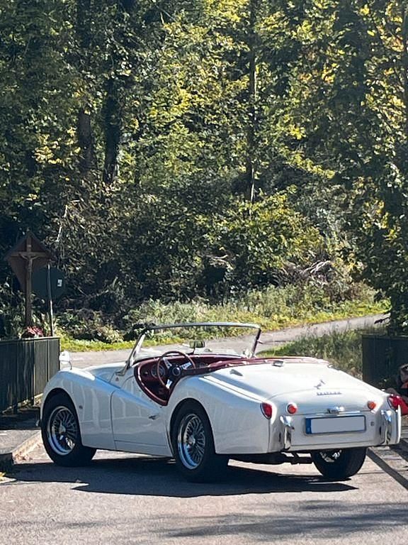 Gebraucht Triumph TR3 101 PS (74 kW) 1961 Weiß Cabrio