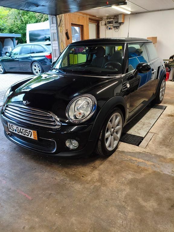 Schwarz Gebraucht 2012 Mini ONE Kleinwagen | 4.999 € (Fairer Preis) - Bild 1/4