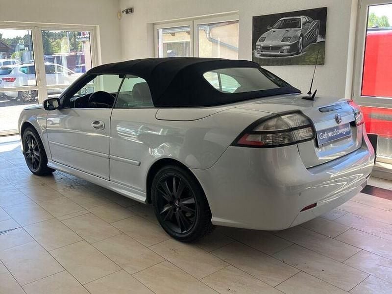 Second-hand Saab 9-3 2009 Argintiu Cabrio