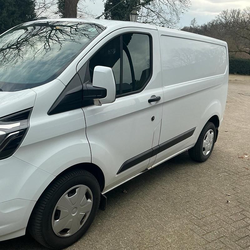 Gebraucht Ford Transit Custom 130 PS (95 kW) 2020 Weiß Van / Kleinbus