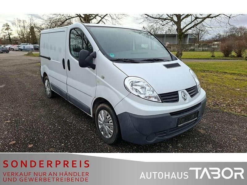Gebraucht Renault Trafic 114 PS (83 kW) 2008 Weiss casablanca Van / Kleinbus