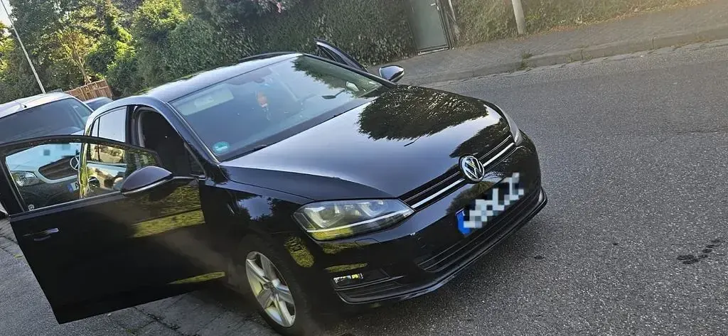 Gebraucht VW Golf VII Trendline 110 PS (80 kW) 2013 Schwarz Limousine