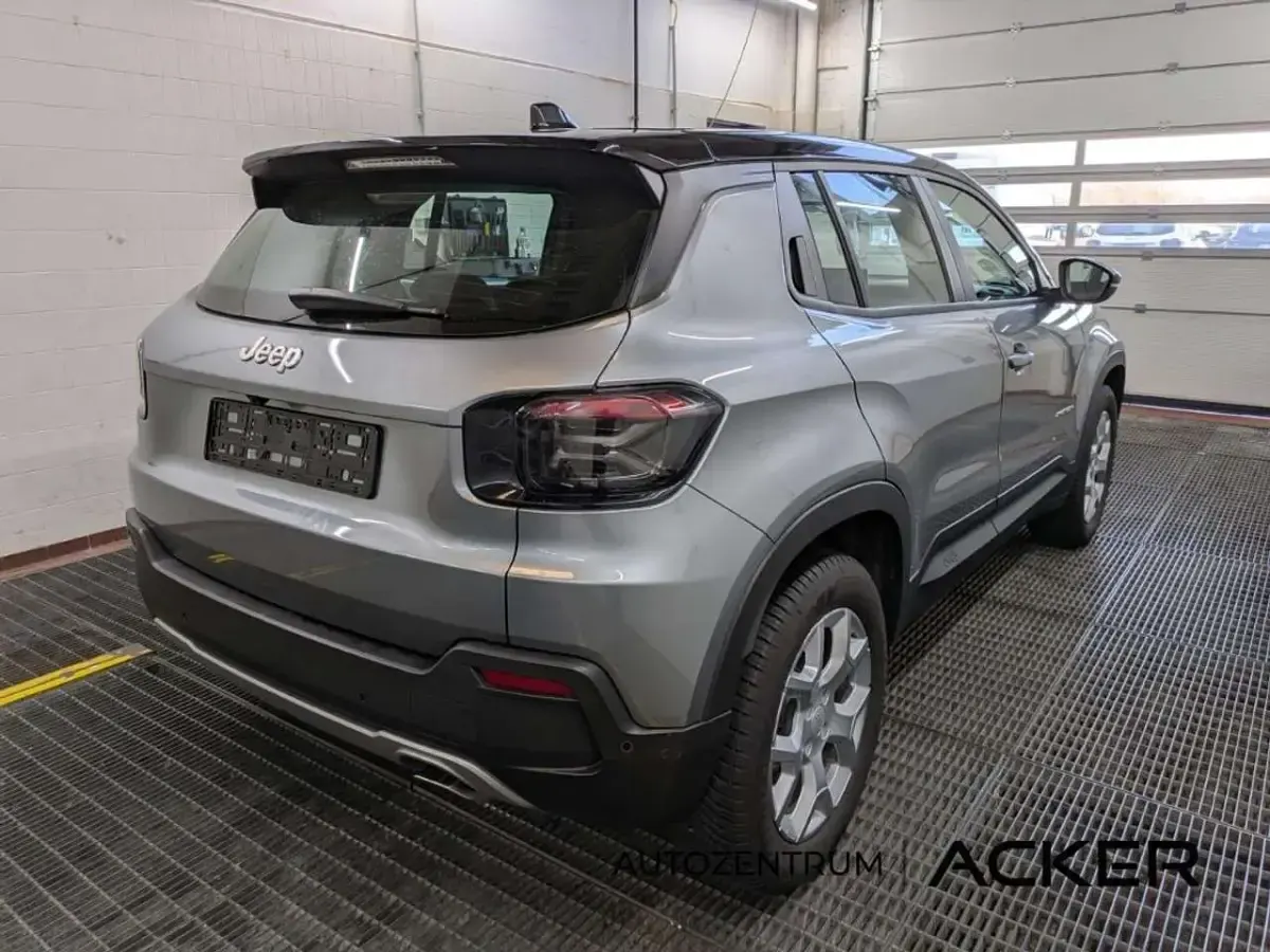 Gebraucht Jeep Avenger Altitude 101 PS (74 kW) 2025 Grau SUV