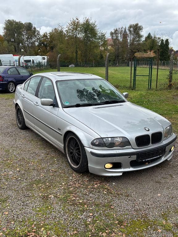 Silber Gebraucht 1998 BMW 323 Comfort Edition Limousine | 2.900 € (Fairer Preis) - Bild 1/2