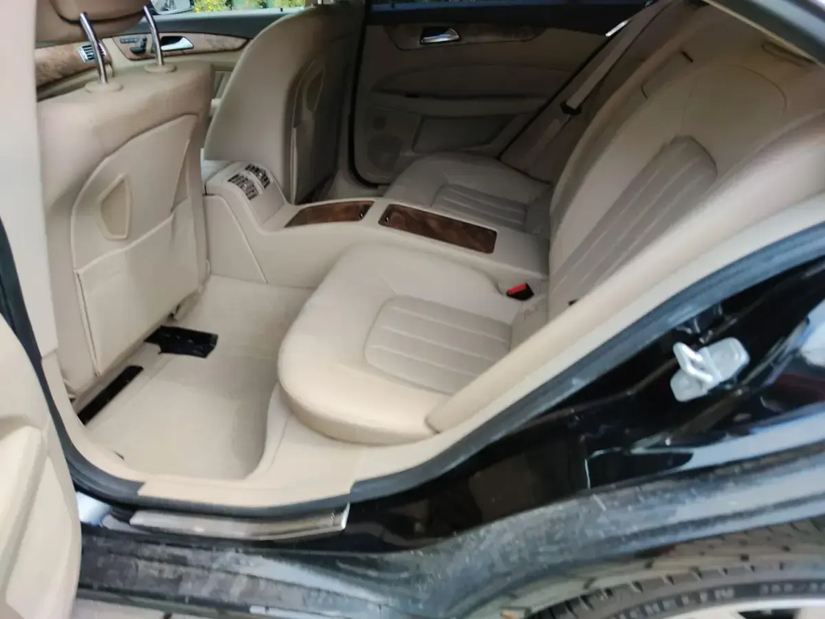Gebraucht Mercedes CLS250 204 PS (150 kW) 2011 Schwarz Coupé