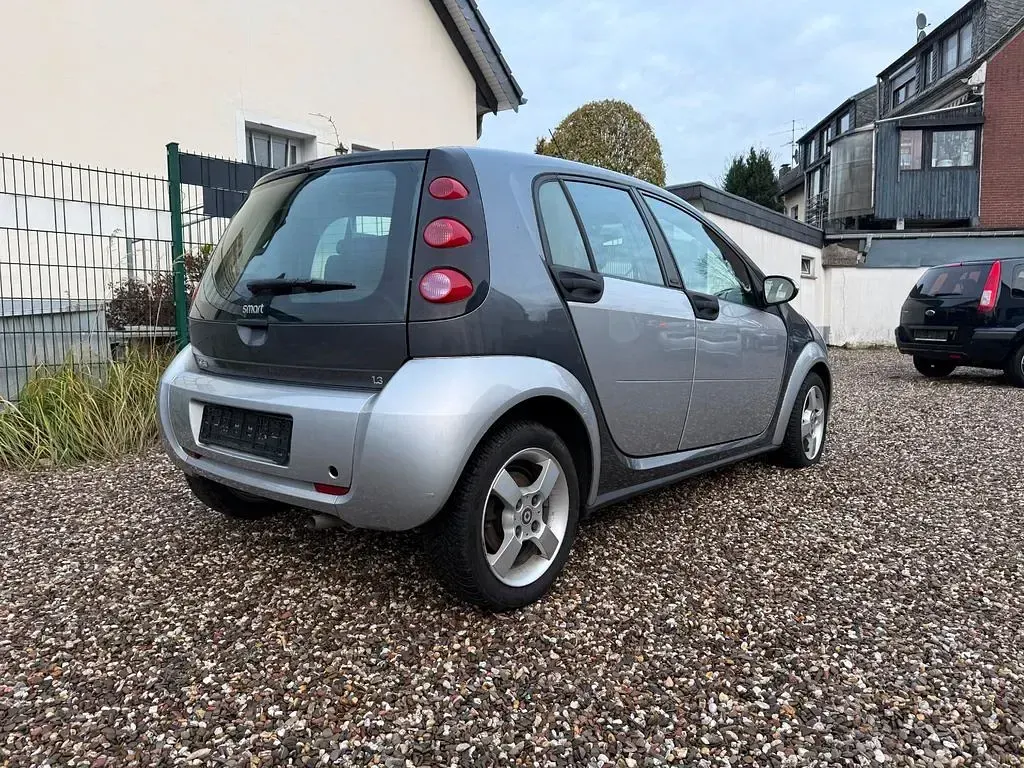 Gebraucht Smart ForFour Pulse 95 PS (69 kW) 2004 Silber Kleinwagen
