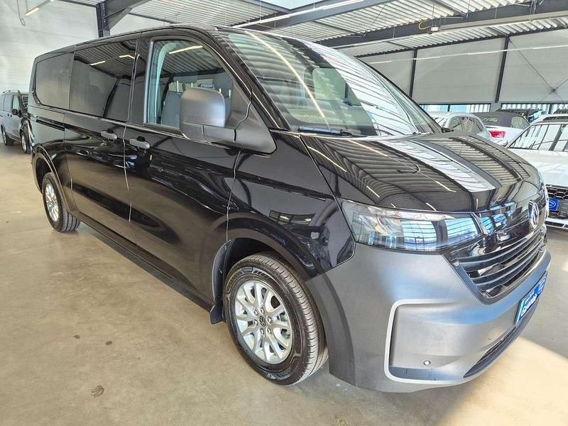 Neu VW Transporter 150 PS (110 kW) 2026 Midnight black metallic Van
