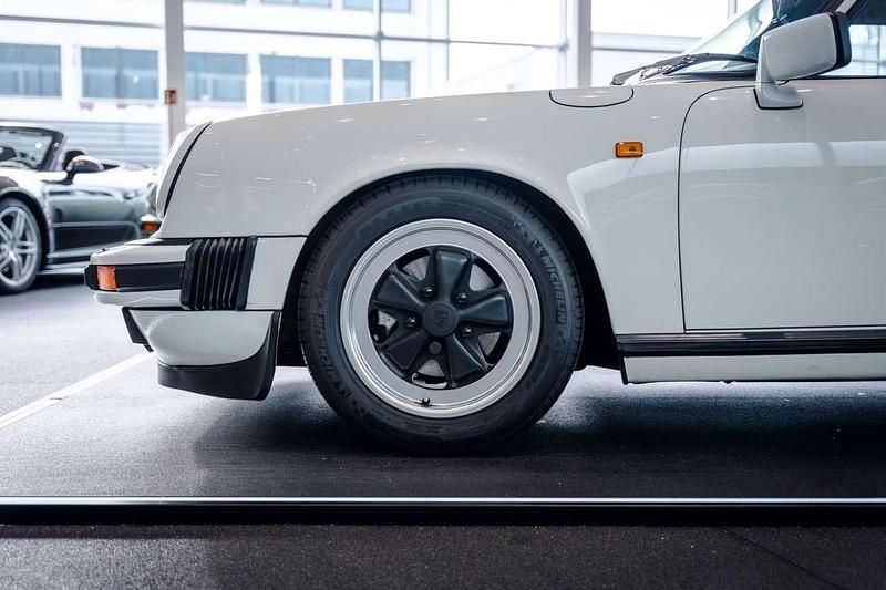 Gebraucht Porsche 911 207 PS (152 kW) 1986 Weiß Coupé
