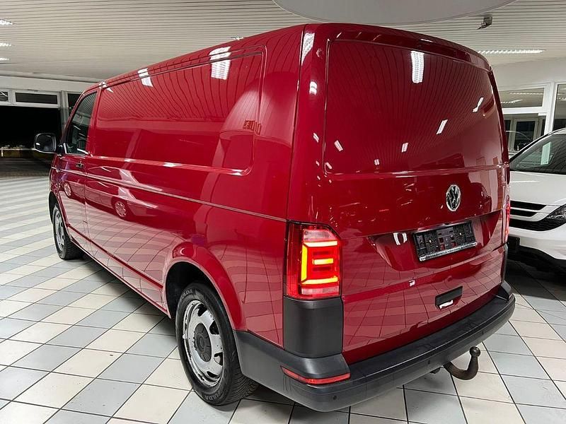 Gebraucht VW Transporter 204 PS (150 kW) 2018 Rot Van