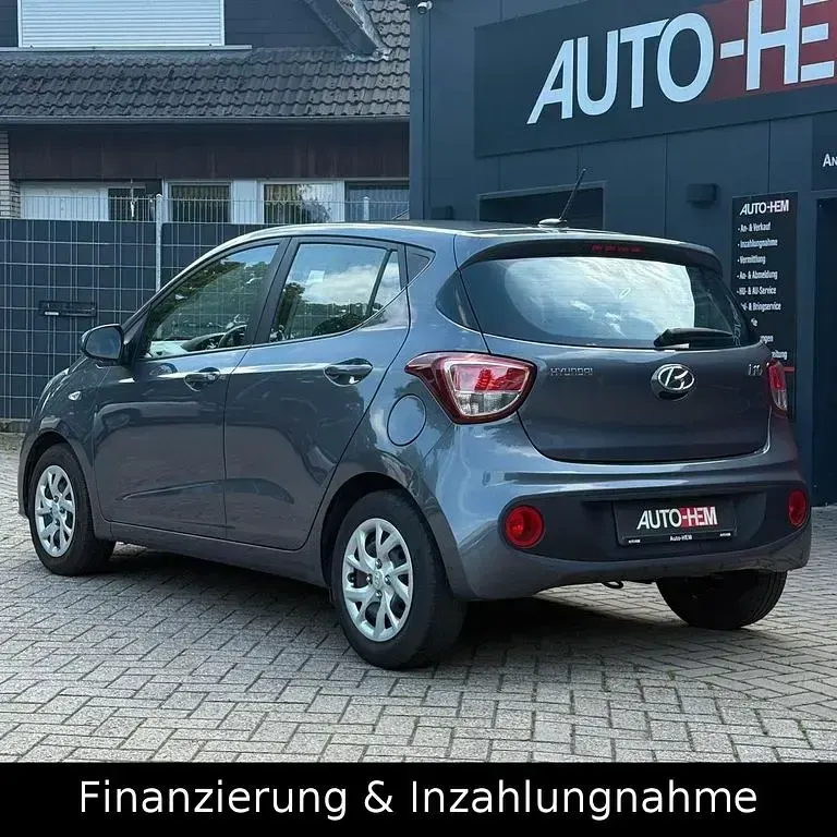 Gebraucht Hyundai i10 87 PS (63 kW) 2018 Other Kleinwagen