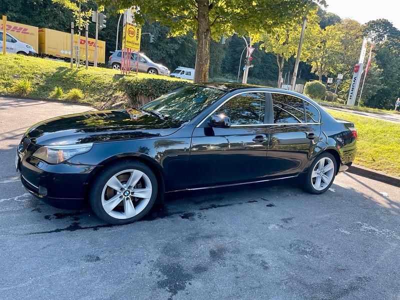 Gebraucht BMW 530 235 PS (172 kW) 2008 Limousine