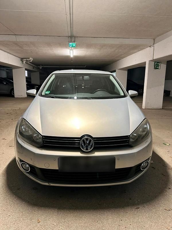 Gebraucht VW Golf 80 PS (58 kW) 2009 Silber Coupé