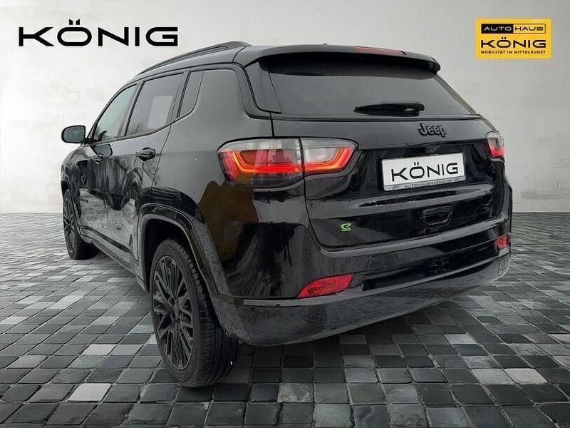 Gebraucht Jeep Compass 131 PS (96 kW) 2023 Schwarz SUV
