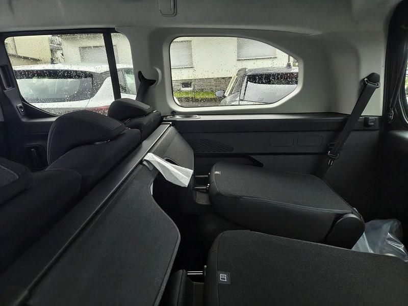 Neu Opel Combo Life 131 PS (96 kW) 2026 Schwarz Van / Kleinbus