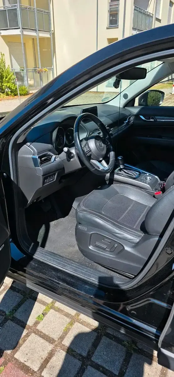Gebraucht Mazda CX-5 177 PS (130 kW) 2017 Schwarz SUV