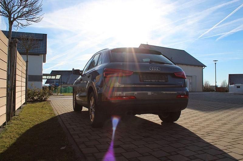 Gebraucht Audi Q3 177 PS (130 kW) 2014 Grau SUV