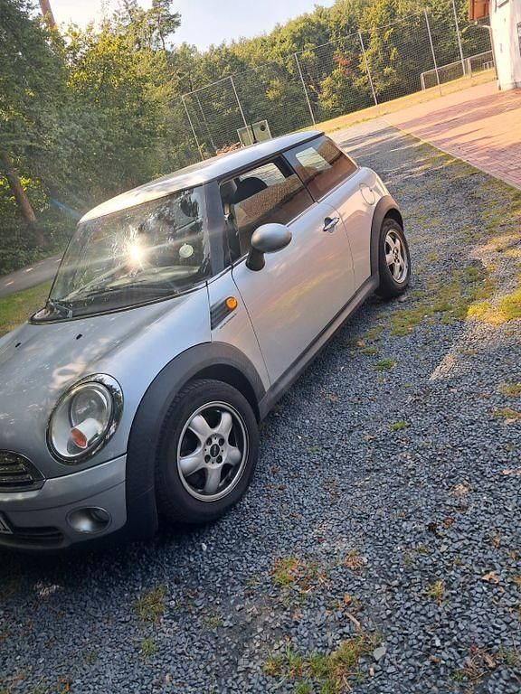 Silber Gebraucht 2009 Mini Cooper Kleinwagen | 4.000 € (Superpreis) - Bild 1/4