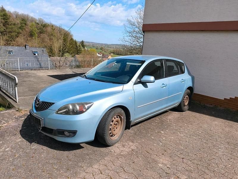 Usado Mazda 3 Active 105 HP (77 kW) 2007 Prateado Sedan