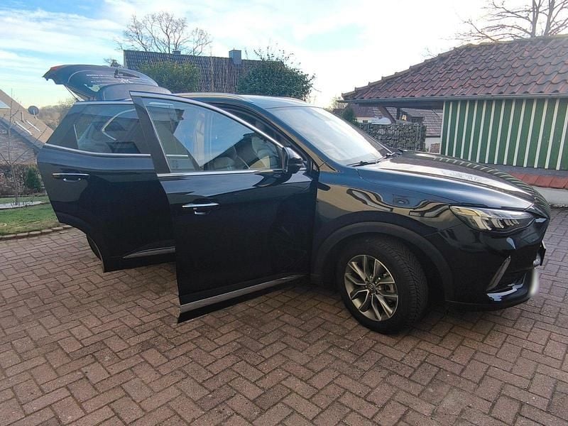 Gebraucht MG HS Comfort 162 PS (119 kW) 2024 Schwarz SUV