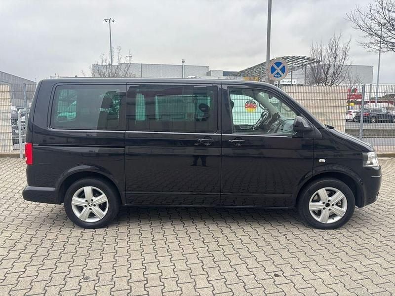 Gebraucht VW T5 Comfortline 179 PS (131 kW) 2012 Schwarz Van