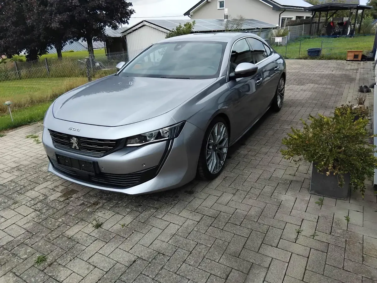 Gebraucht Peugeot 508 131 PS (96 kW) 2021 Grau Limousine