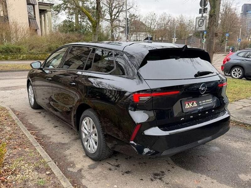 Gebraucht Opel Astra Business Edition 131 PS (96 kW) 2023 Schwarz Limousine