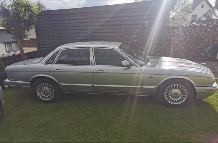 Gebraucht 1995 Jaguar X300 Limousine | 4.800 € - Bild 1/4
