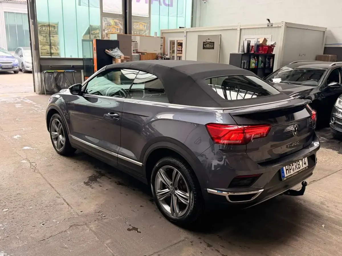 Gebraucht VW T-Roc Cabriolet Style 110 PS (80 kW) 2021 Grau Cabrio
