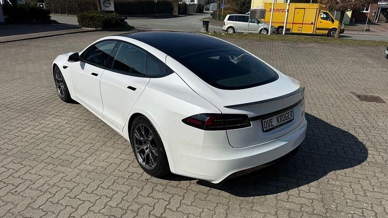 Gebraucht Tesla Model S Plaid 759 kW (1033 PS) 2023 Weiß Kleinwagen