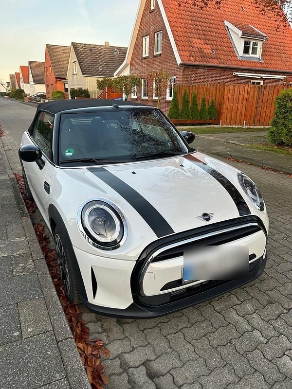 Weiß Gebraucht 2023 Mini Cooper Cabriolet Cabrio | 25.950 € (Guter Preis) - Bild 1/4