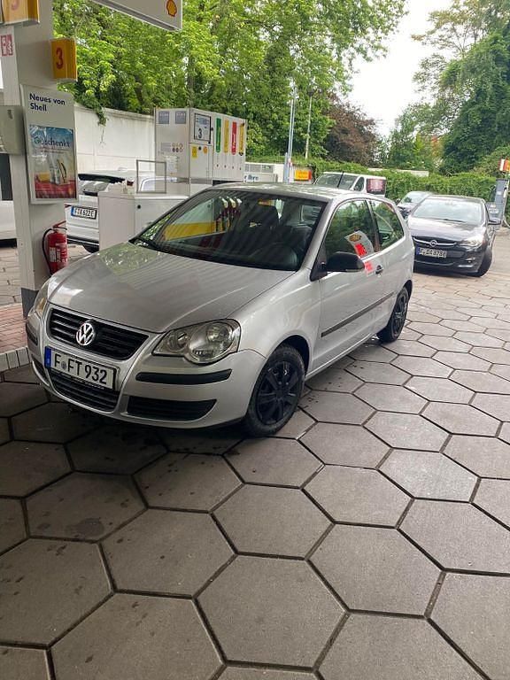 Gebraucht VW Polo Trendline 60 PS (44 kW) 2009 Silber Kleinwagen