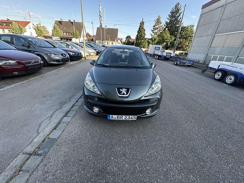 Lackierung manitobagrau Gebraucht 2009 Peugeot 207 Urban Move Kleinwagen | 1.690 € (Fairer Preis) - Bild 1/4