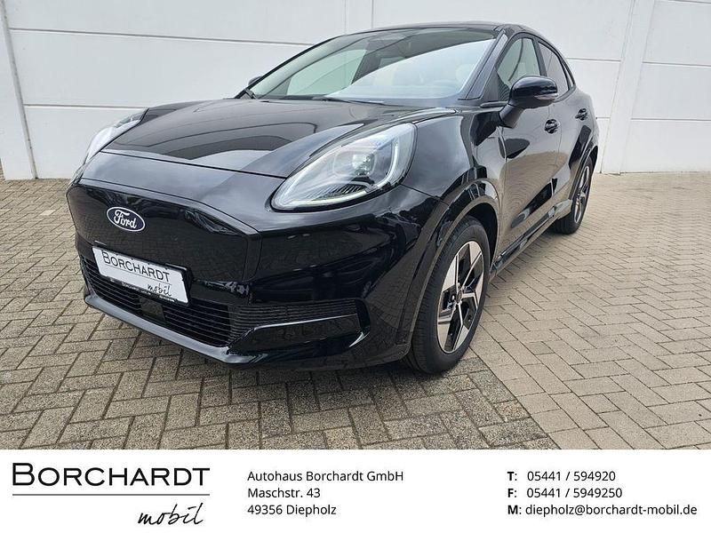 Obsidianschwarz metallic Neu 2025 Ford Puma Gen-E SUV | 32.780 € (Fairer Preis) - Bild 1/4
