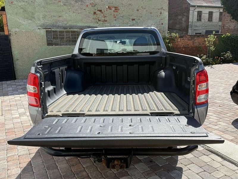 Używany Fiat Fullback Basis 154 KM (113 kW) 2018 Szary Pickup