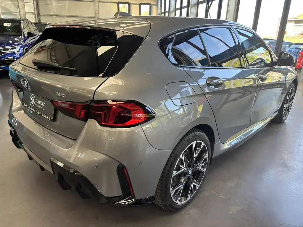 Gebraucht BMW 120 M Sport 156 PS (114 kW) 2025 Grau Kleinwagen