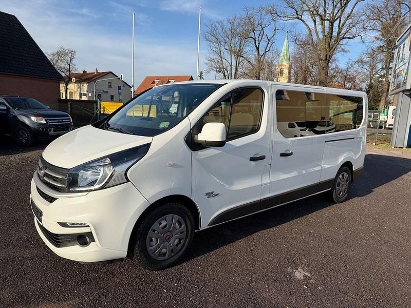Weiß Gebraucht 2018 Fiat Talento Van / Kleinbus | 12.900 € (Etwas zu teuer) - Bild 1/4
