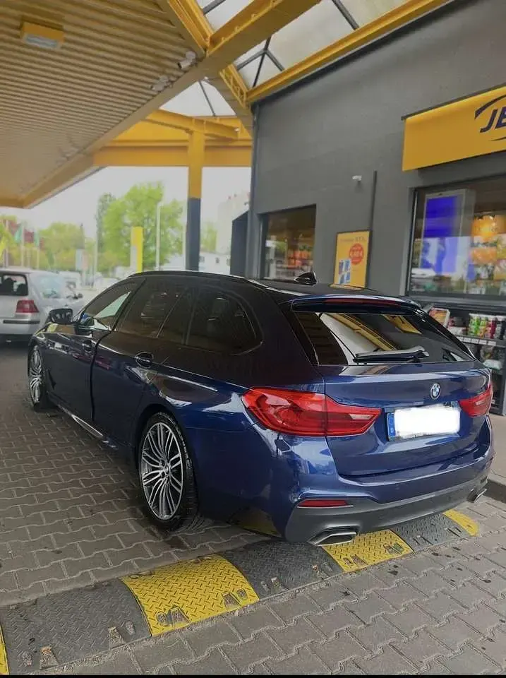 Gebraucht BMW 540 Sport Line 320 PS (235 kW) 2020 Kombi